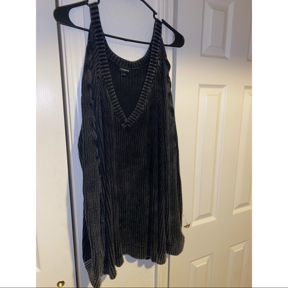 COPY - EUC sweater